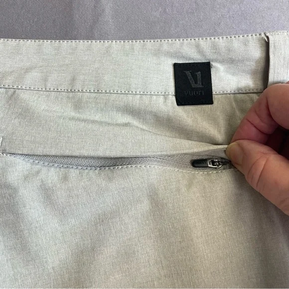 Vuori Aim khaki golf & travel pants for men 36 - Picture 7 of 12